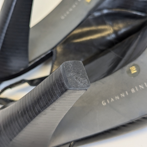 Gianni Bini Black Leather Chili Slingback Peep-toe Heels in Box size 9W - Picture 5 of 11